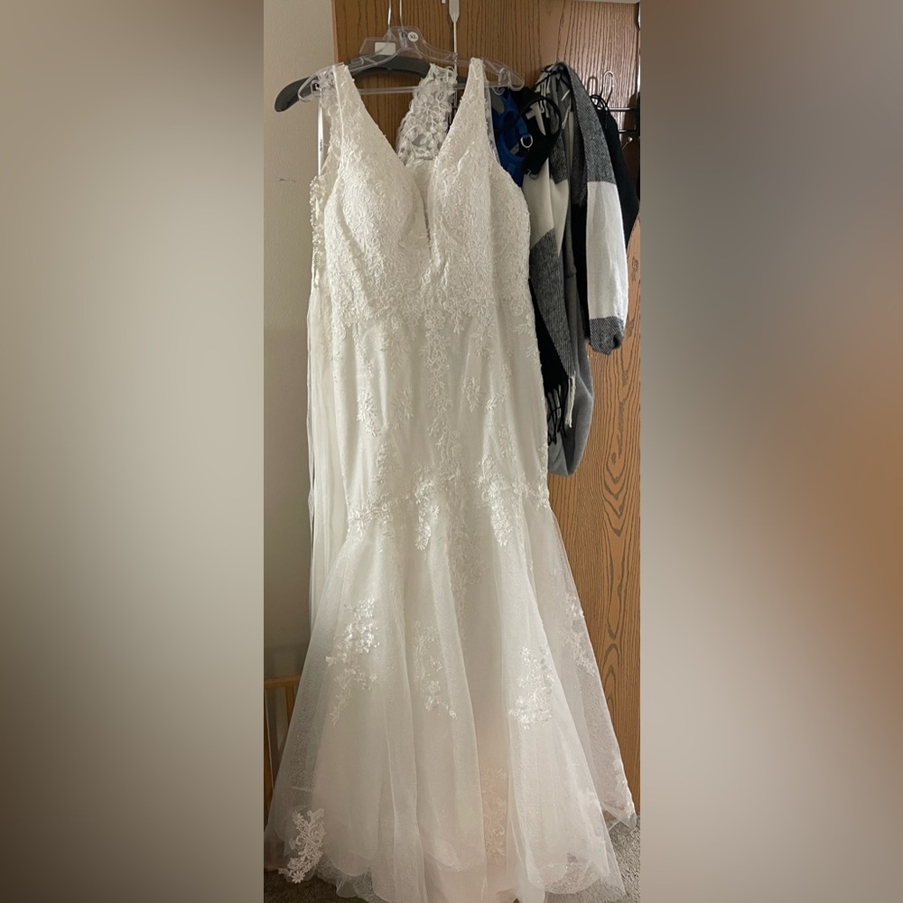 NWT EVA USA Wedding Dress